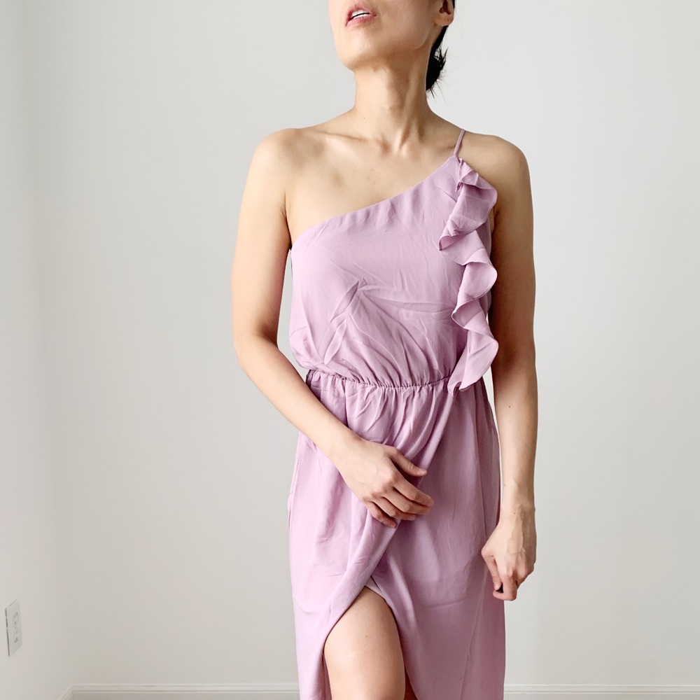 LAVENDER PINK RUFFLE ONE OFF SHOULDER DRESS